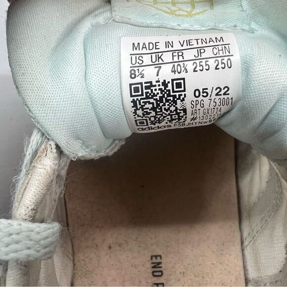 Adidas Run 70s Off White Blue Lace Up Running Shoes - Picture 8 of 8